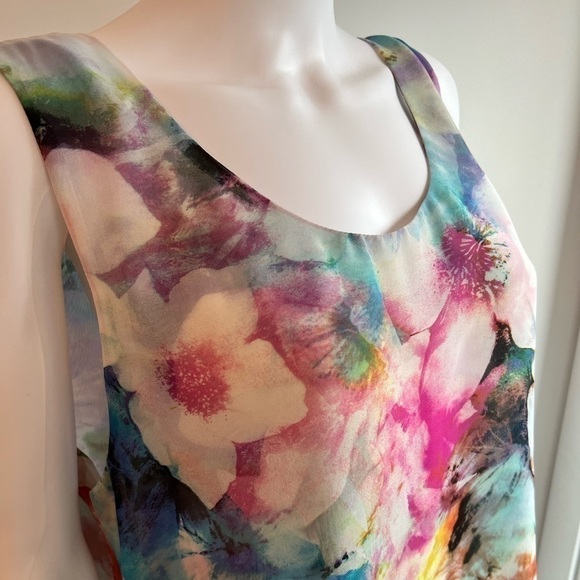 MELANIE LYNE | Watercolour Print Sleeveless Blouse - Picture 3 of 3